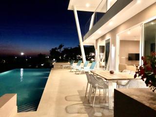 VillaCasaBella Ocean View-Private Pool-Up to 12 Guests - Willibrordus - 0