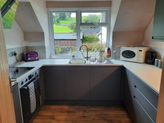 3 Bed Barn - Sleeps 6 - Parking - WIfi - 3