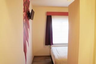 Belrom Hotel - 8