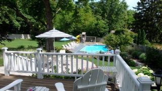 Butterfly Pool House - Lakeside - 7