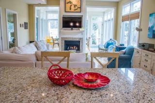 Sunshine Villa - Union Pier - 2