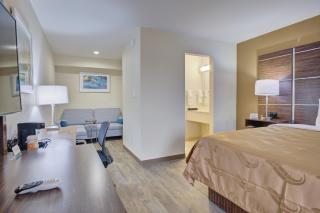 Quality Inn & Suites - Suffolk - 2