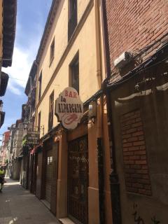 Alojamientos barrio humedo Plaza Mayor 1 - 9