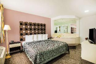 Arya Blu Inn and Suites - 7