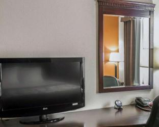 Sleep Inn & Suites Hwy 290-NW Freeway - 7