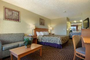 Days Inn by Wyndham Hayward Airport - Hayward - 8