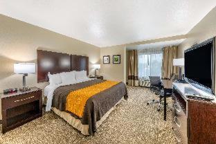 Comfort Inn & Suites - Colton - 5