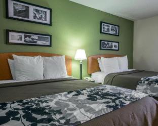 Sleep Inn & Suites near Sports World Blvd - 5
