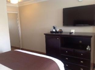 Raincross Hotel Riverside - Riverside - 7