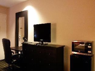 Stanford Inn & Suites Anaheim - Anaheim - 9