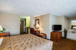 Quality Inn Mitchell I-90 - 1