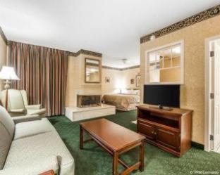 Clarion Inn Willow River - Sevierville - 9