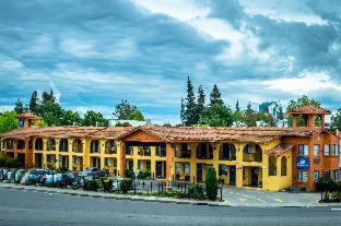 Crossroads Inn - Downtown Sacramento - 9