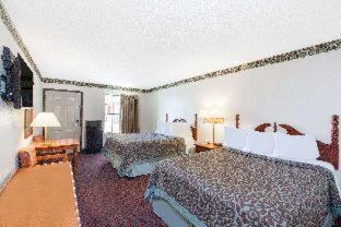 Days Inn by Wyndham Erick - Erick - 8