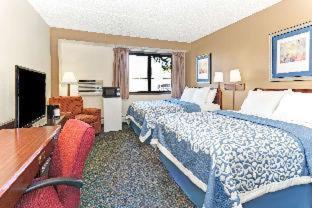 Days Inn by Wyndham Fort Collins - 7