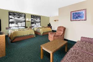 Super 8 by Wyndham Antigo - Antigo - 4