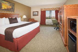 AmericInn by Wyndham Laramie Near University of Wyoming - 6