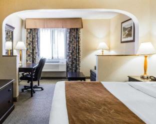 Comfort Suites Denver North - Westminster - 2