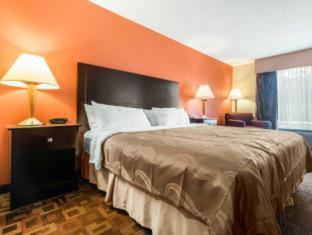 Quality Inn & Suites - Lawrenceburg - 3