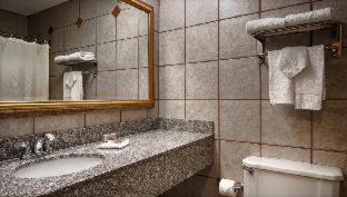Alpine Inn & Suites Rockford - Rockford - 8