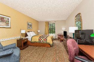 Quality Inn - 5