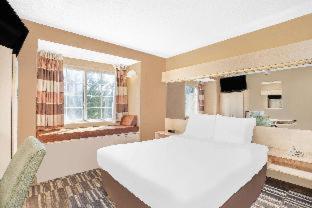 Microtel Inn and Suites - Salisbury - Salisbury - 8
