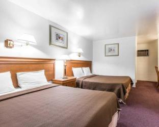 Rodeway Inn Near University-Gateway to Yosemite - Merced - 4