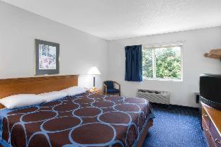 Super 8 by Wyndham Kingston - 6