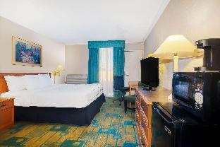 Days Inn by Wyndham Del Rio - Del Rio - 8