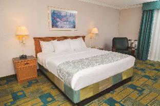 Days Inn by Wyndham Del Rio - Del Rio - 7