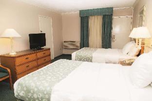 Days Inn by Wyndham Del Rio - Del Rio - 2