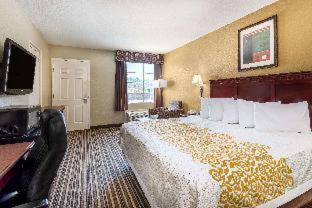 Days Inn by Wyndham Leesville - Leesville - 8