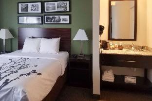 Sleep Inn Kansas City International Airport - 5