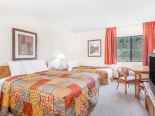 Days Inn by Wyndham Iron Mountain - Iron Mountain - 2