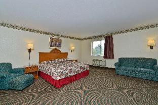 Americas Best Value Inn & Suites Haltom City Ft. Worth - 9