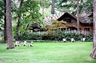Weasku Inn - 9