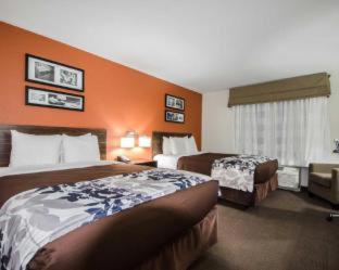 Sleep Inn & Suites And Conference Center Downtown - Indianapolis - 1