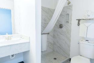 Americas Best Value Inn East Peoria - Peoria - 6