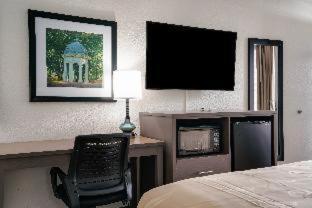 Quality Inn Greenville near University - Greenville - 7