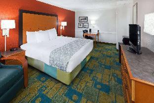 La Quinta Inn by Wyndham Victoria - Victoria - 8