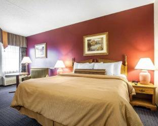 Clarion Inn Branson - 1
