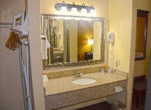 Americas Best Value Inn Saint Robert/Fort Leonard Wood - Saint Robert - 1