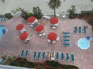 Days Inn by Wyndham Daytona Oceanfront - Daytona Beach - 4