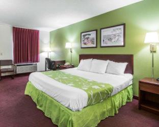 Econo Lodge - Dothan - 5