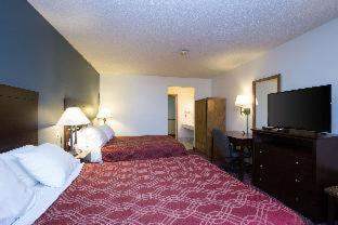 Travelodge by Wyndham Merrill - Merrill - 5
