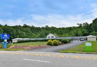 Americas Best Value Inn Providence-North Scituate - 7