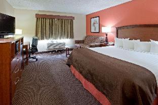 AmericInn by Wyndham Albert Lea - Albert Lea - 7