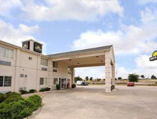Days Inn by Wyndham Mesquite Rodeo TX - Mesquite - 9