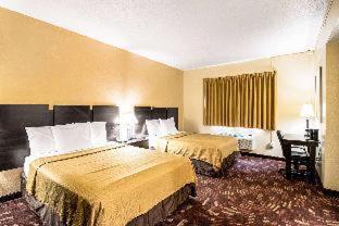 Econo Lodge - Watertown - 5