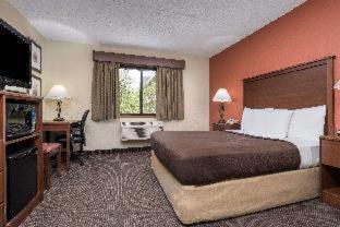 AmericInn by Wyndham Tofte Near Lake Superior - Tofte - 6